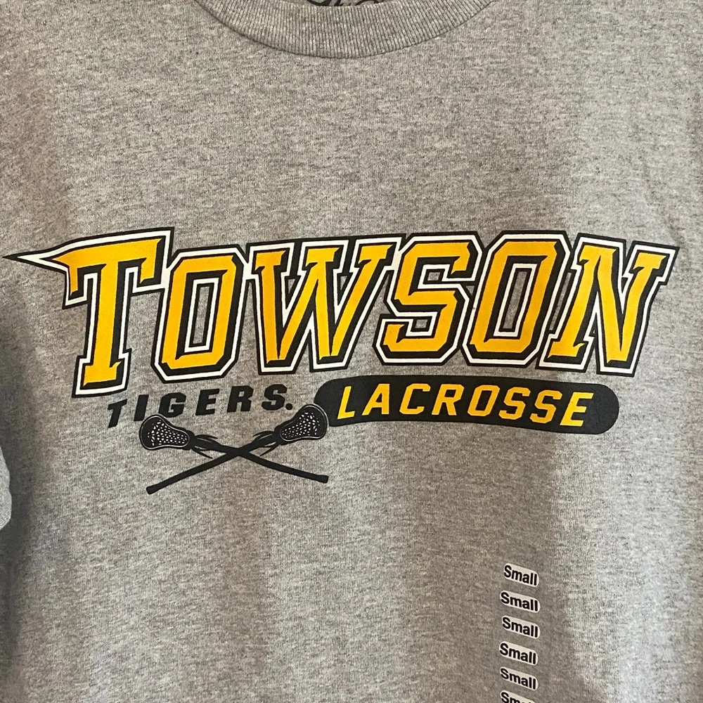 NWT Towson University S Gray Long Sleeve Lacrosse Tee w/ Lacrosse game day ball - Picture 4 of 7